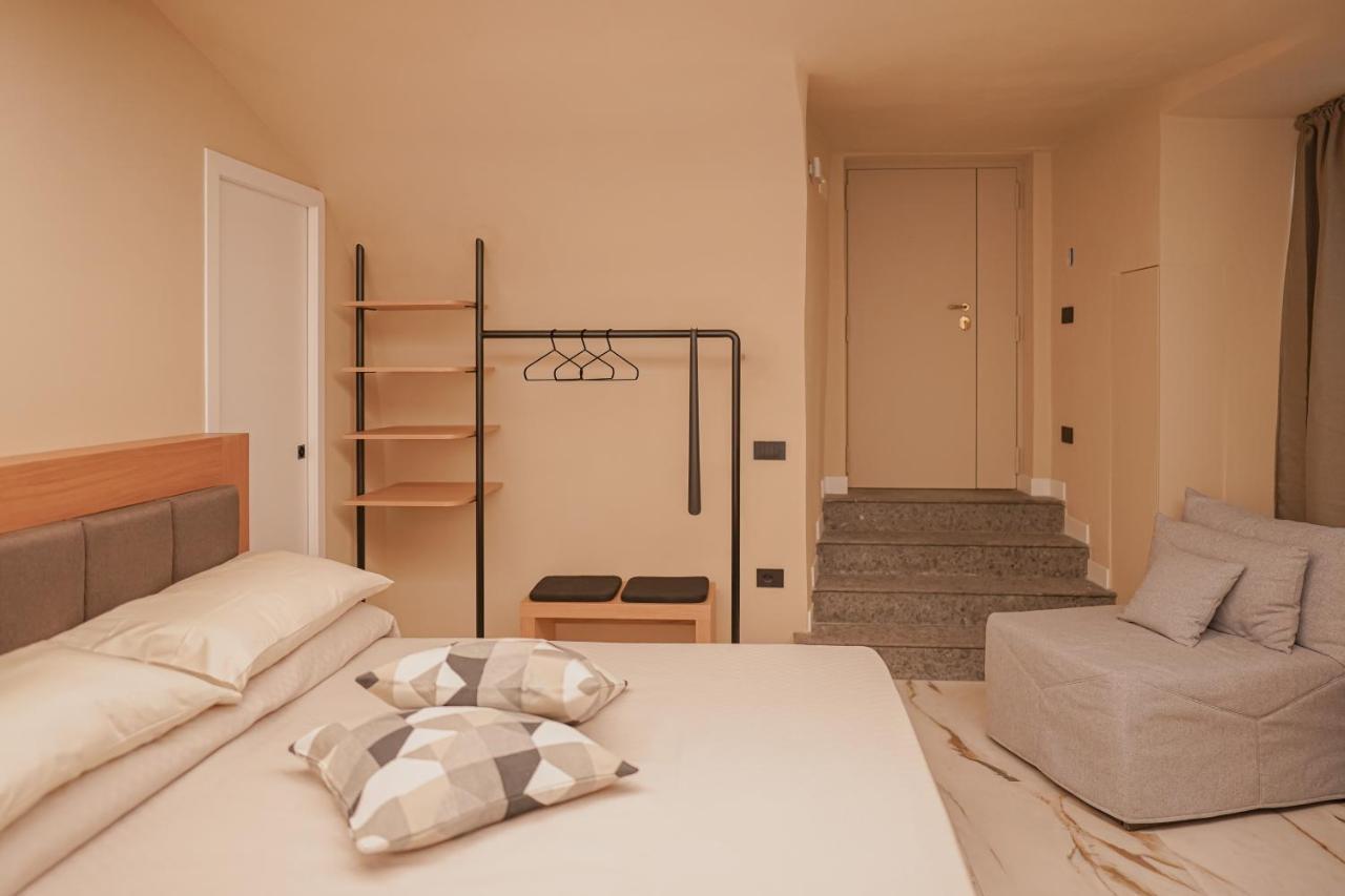 Casa Mia Plebiscito Apartment Napoli Bagian luar foto
